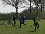 Onderlinge wedstrijd S.K.N.W.K. JO7-1 en JO9-1 (zaterdag 24 april 2021) (98/99)