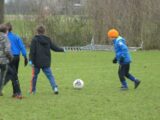 Onderlinge wedstrijd S.K.N.W.K. JO7-1 en JO9-1 (zaterdag 30 januari 2021) (62/97)