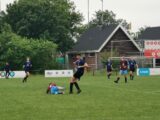 Onderlinge wedstrijd tussen S.K.N.W.K. 2 en S.K.N.W.K. JO19-1 van zaterdag 5 juni 2021 (75/117)