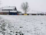 Sneeuwlaag bedekt sportpark 'Het Springer' (14/34)