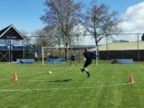 Training seniorenteams S.K.N.W.K. van zaterdag 27 maart 2021 (51/107)