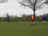 Training seniorenteams S.K.N.W.K. van zaterdag 10 april 2021 (17/40)