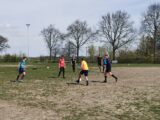 Training S.K.N.W.K. JO19-1 van zaterdag 24 april 2021 (69/105)