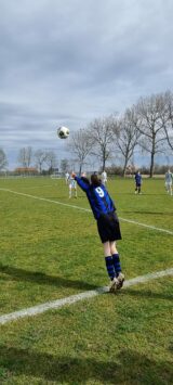 Kloetinge JO17-3 - S.K.N.W.K. JO17-1 (comp.) seizoen 2021-2022 (3e fase - voorjaar) (35/77)