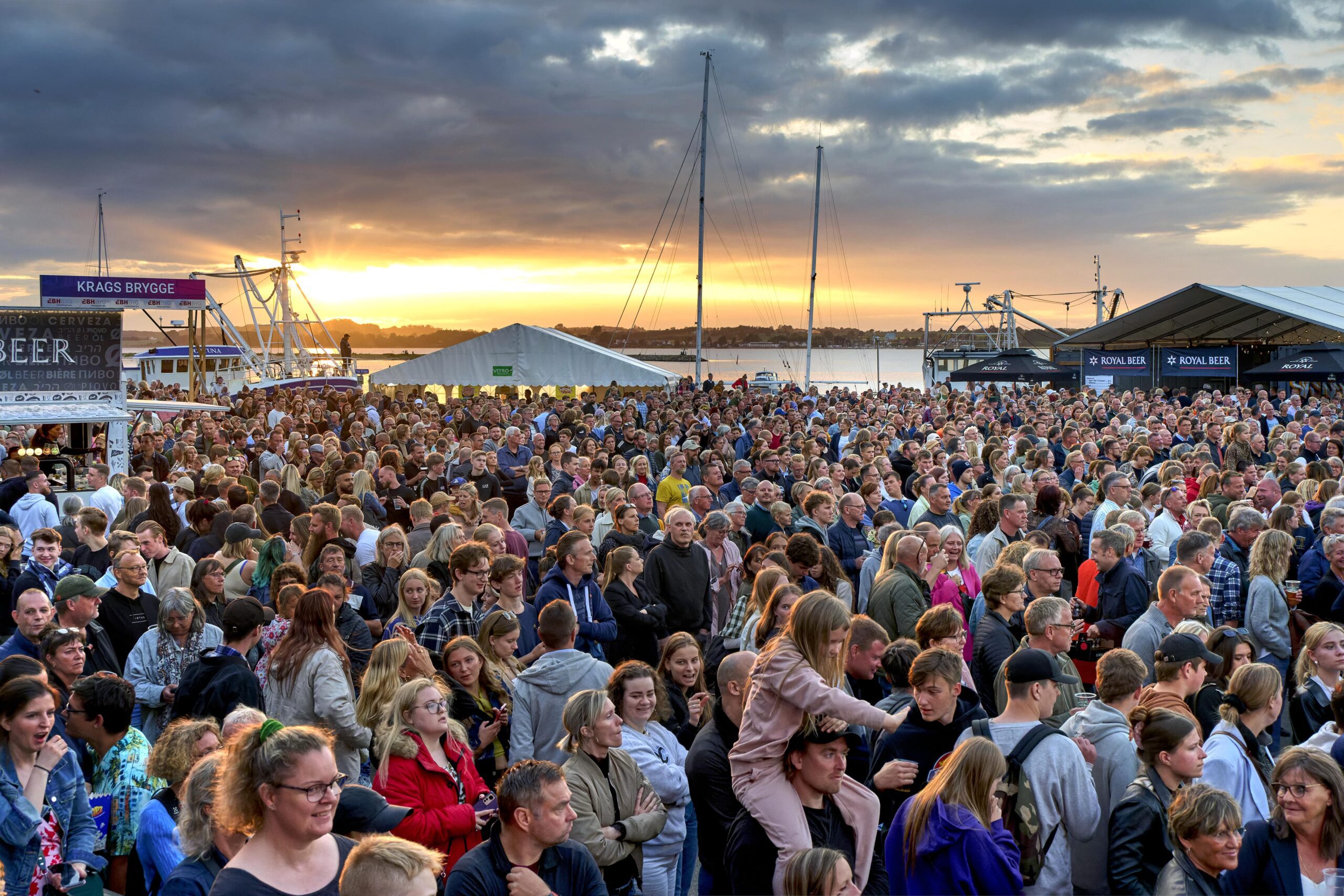 Folkemængde på Skvulpfestival