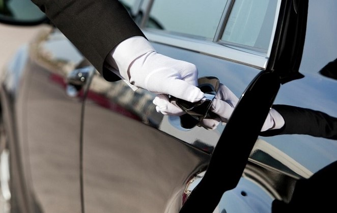 Taxi Grantham Grantham Taxis Taxis Grantham Grantham Taxi Chauffeur Services Grantham Executive Taxi Service Grantham Airport Transfers Grantham Grantham Train Station Taxis Railway Station Grantham Taxi S Line Taxis Grantham