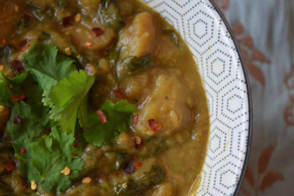 Indisches Spinat-Kartoffel-Curry – slowcooking.de