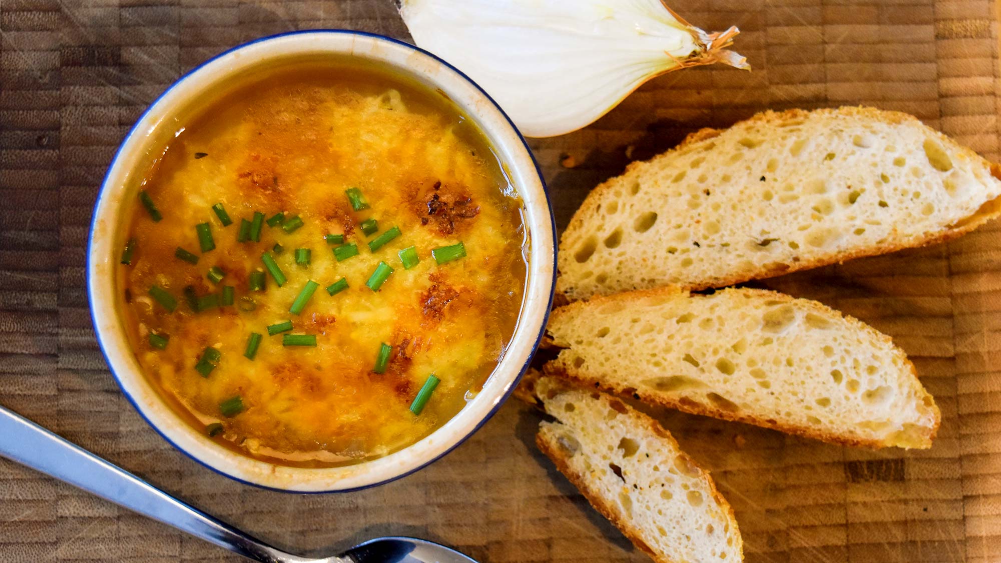 Französische Zwiebelsuppe – slowcooking.de