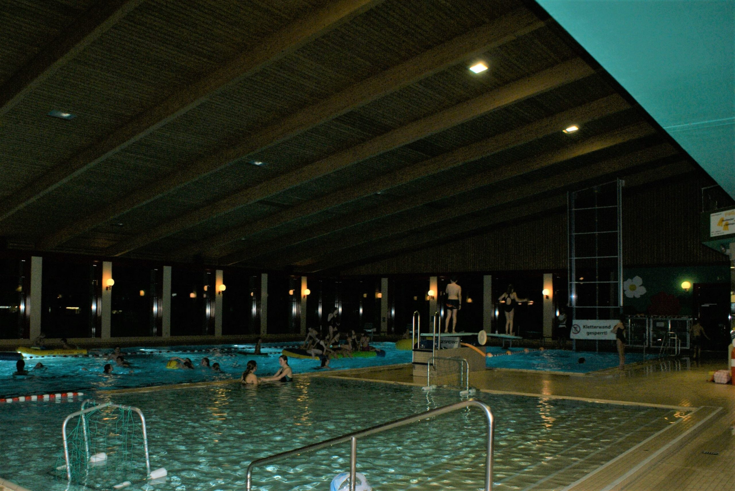 Galerie – Nachtschwimmen 2022