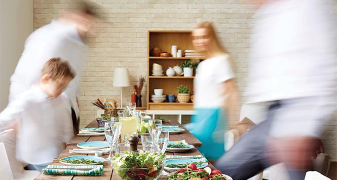 Busy family mealtime