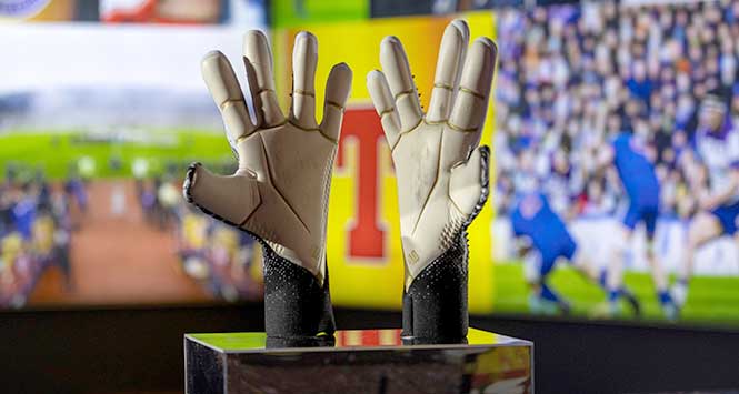 David Marshall's goalkeeping gloves