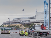 Vid Operan tar några vakter paus