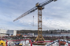 På andra sidan, mot Coop pågår markarbeten för Liedl och för bostäder.