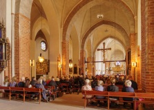 Det är kulturnatta i Västerås. Domkyrkan började redan på eftermiddagen med orgelkonsert. Det var uppskattat och  kyrkan var fullsatt.