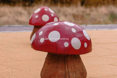 Fina flugsvampar av trä finns också.