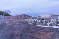 Nedanför Skansen Lejonet pågår arbeten som troligen hänger ihop med Västlänken. I bakgrunden ser man Västlänkens tunnnelingång under Skansen Lejonet.