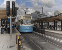 Den 16 augusti började spårvagnarna att köra över Hisingsbron.