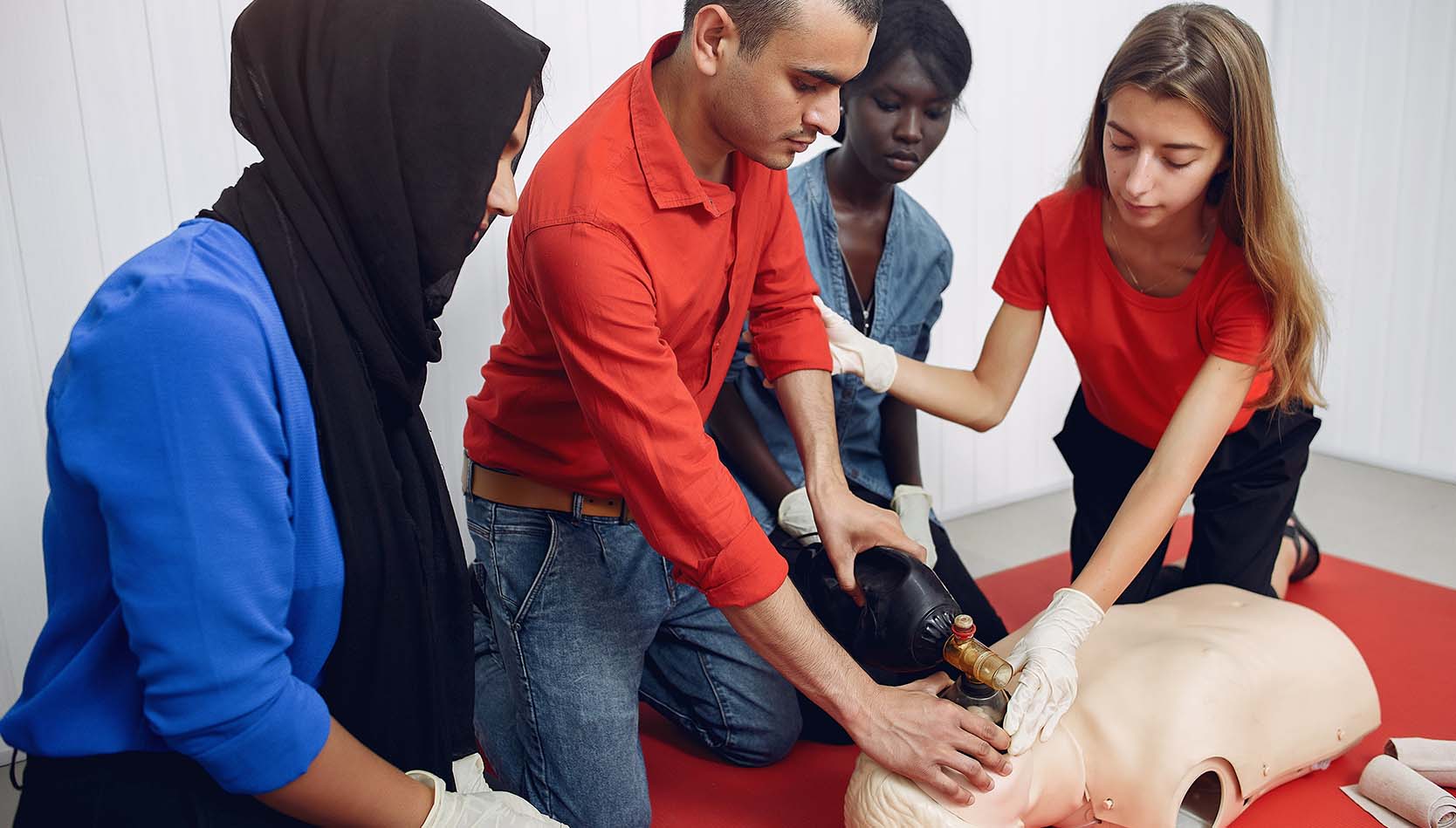 3 Days First Aid at Work Course London - snasit.org.uk