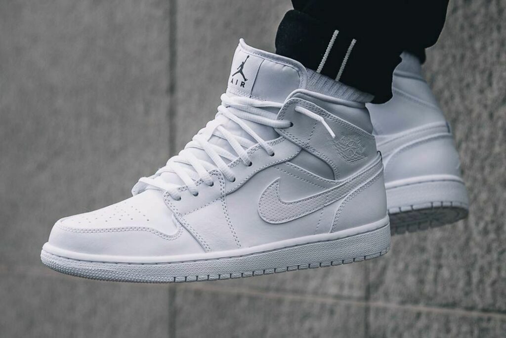 Air Jordan 1 OG White. Vita sneakers.