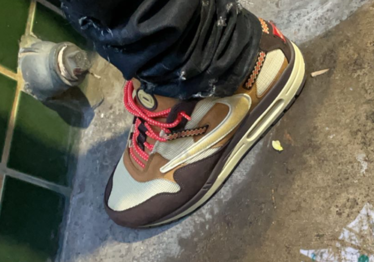 travis scott air max