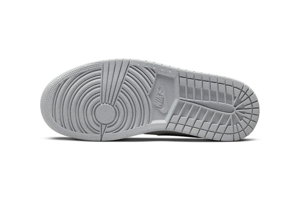 Air Jordan 1 Low SE "Light Steel Grey"  - Sneakersanalys.se