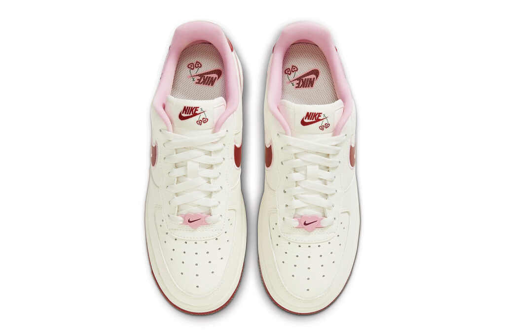 Nike Air Force 1 Low “Valentine’s Day” (2023) - Sneakersanalys.se