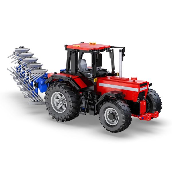 CaDA C61052W, Tractor schaal 1:17 incl Motoren