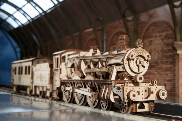 UGears Hogwarts Express