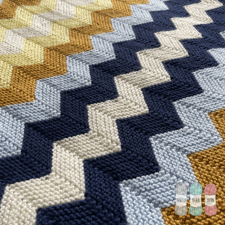 How to Knit a Colour Block Garter Stitch Chevron Blanket [Free Written Pattern & Video Tutorial!]