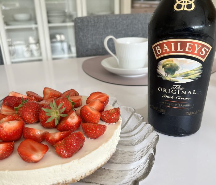 Baileys cheesecake med jordbær