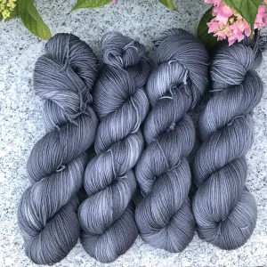 håndfarvet strømpegarn