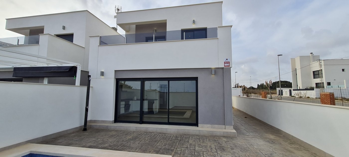 Nybyggde Villaer i Orihuela Costa – 3 soverom (Ref: N6299)