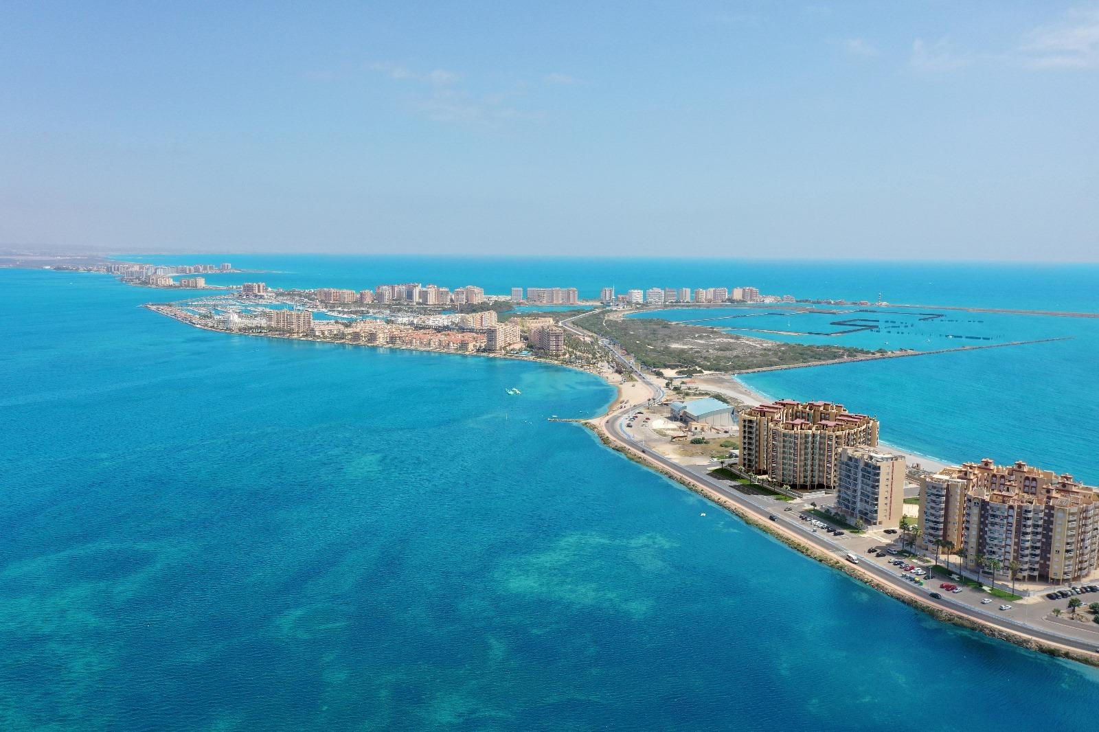 Nybygget Boligkompleks i la Manga – 1 soverom (Ref: N8368)