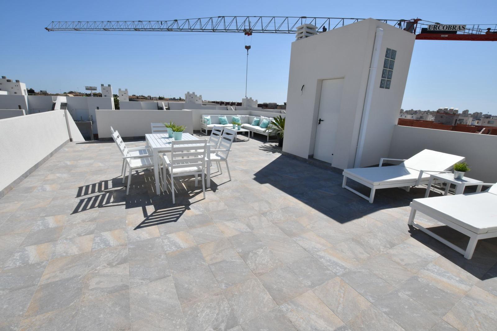 Nybygde Bungalower i San Miguel de Salinas – Natur, Golf og Komfort – 2 soverom (Ref: N9139)