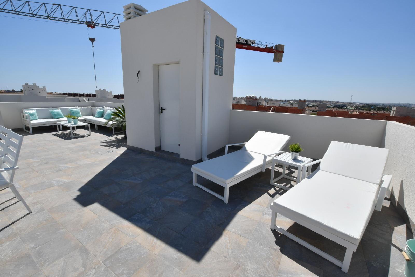 Nybygde Bungalower i San Miguel de Salinas – Natur, Golf og Komfort – 2 soverom (Ref: N9139)