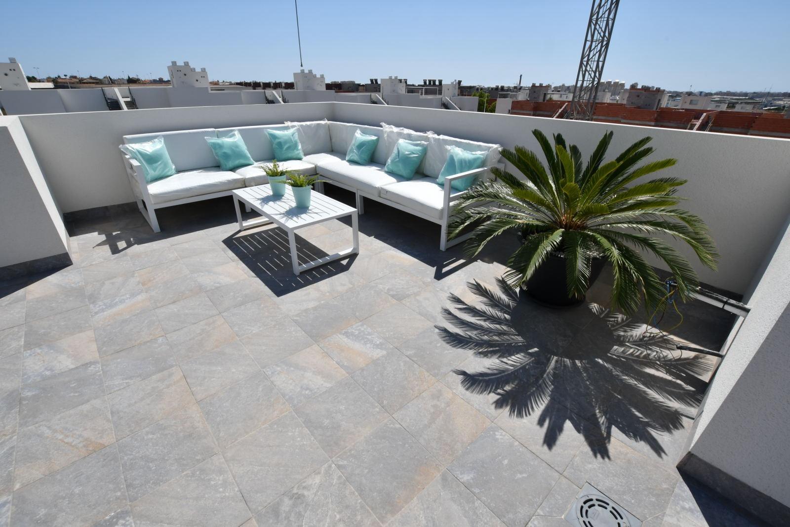 Nybygde Bungalower i San Miguel de Salinas – Natur, Golf og Komfort – 2 soverom (Ref: N9139)