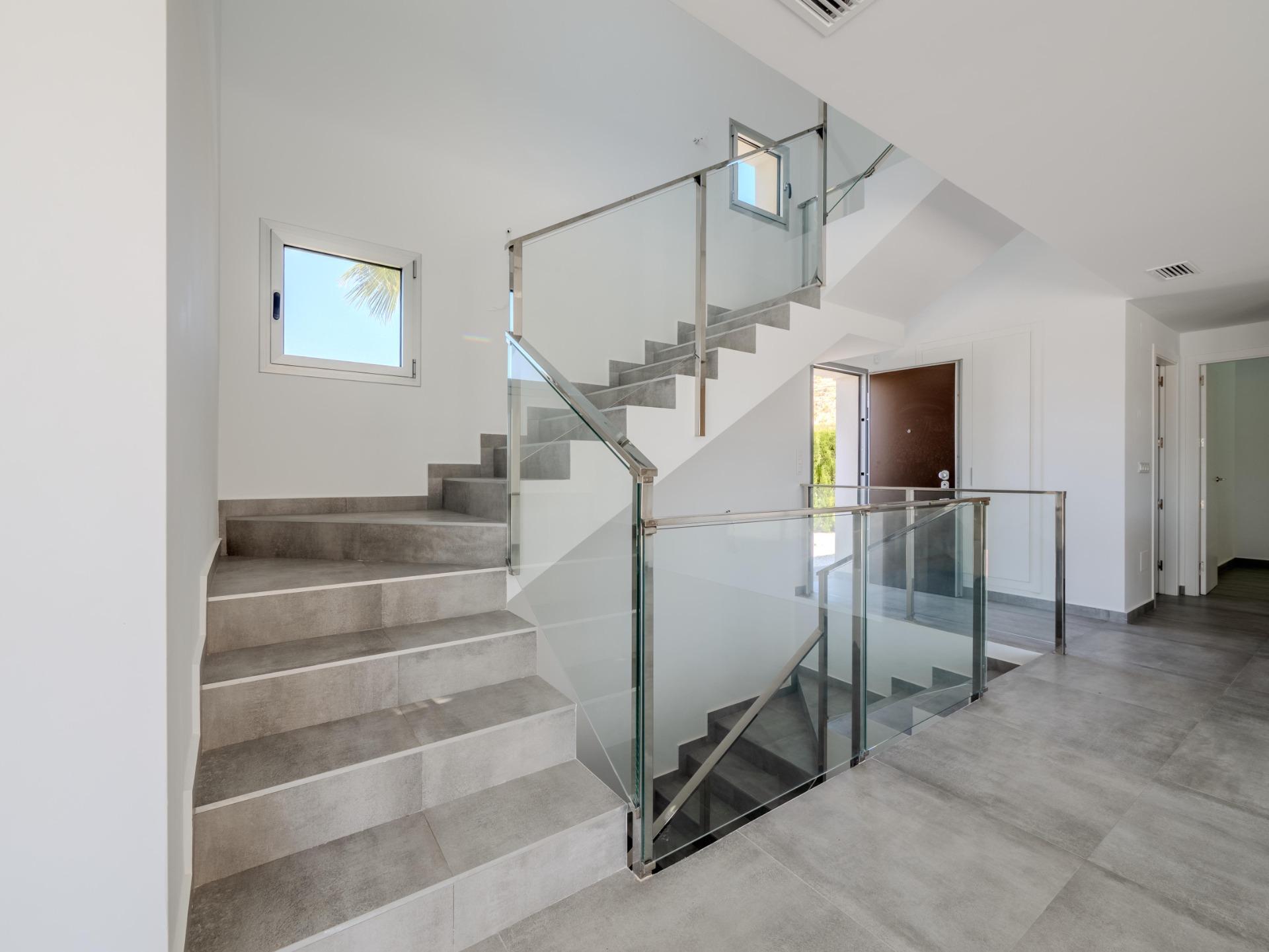 Modern Design Villa med Golfutsikt – 4 soverom (Ref: N9818)