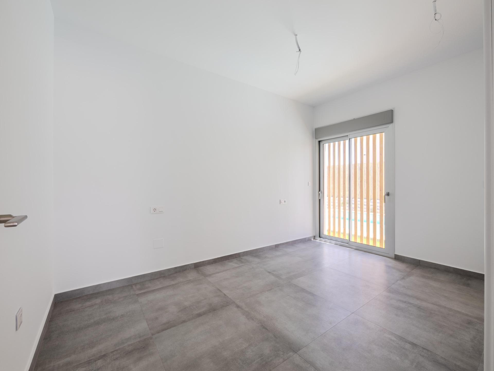Modern Design Villa med Golfutsikt – 4 soverom (Ref: N9818)