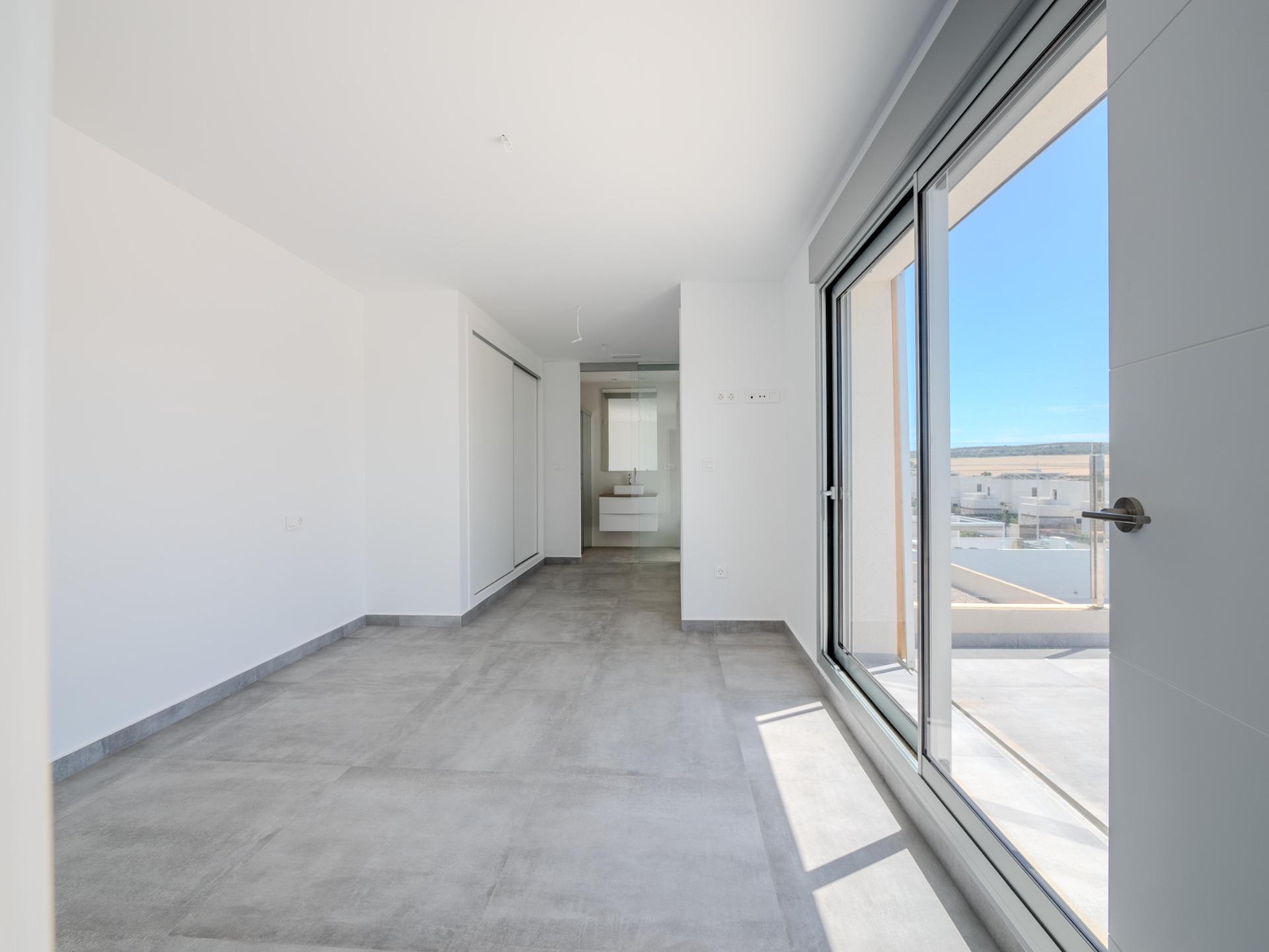 Modern Design Villa med Golfutsikt – 4 soverom (Ref: N9818)