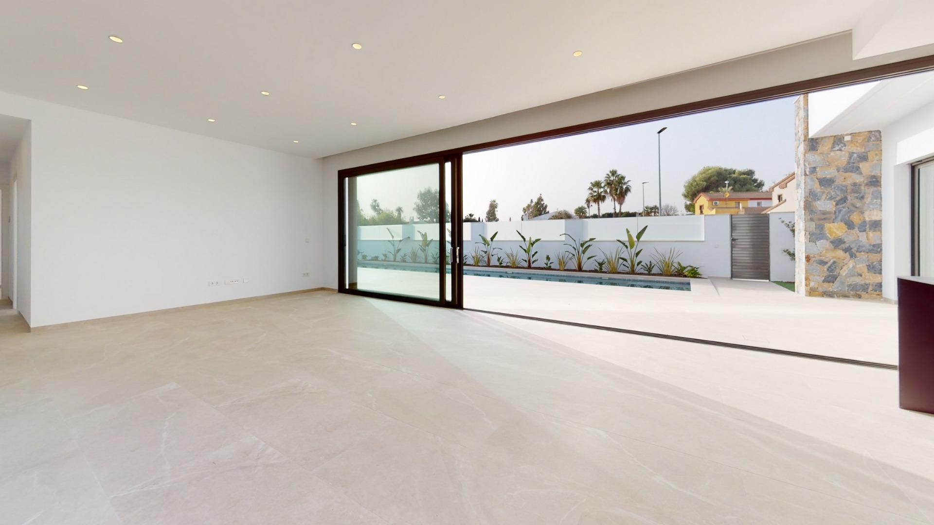 Nybyggede Villaer i Los Alcazares – 3 soverom (Ref: N7361)