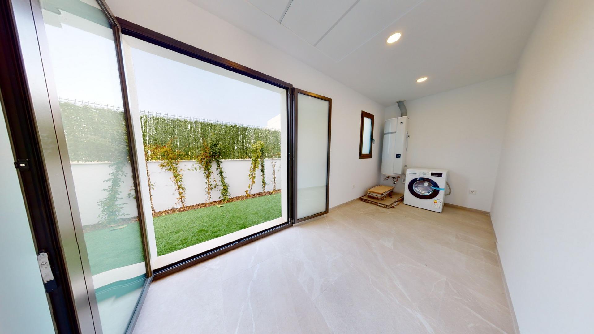 Nybyggede Villaer i Los Alcazares – 3 soverom (Ref: N7361)