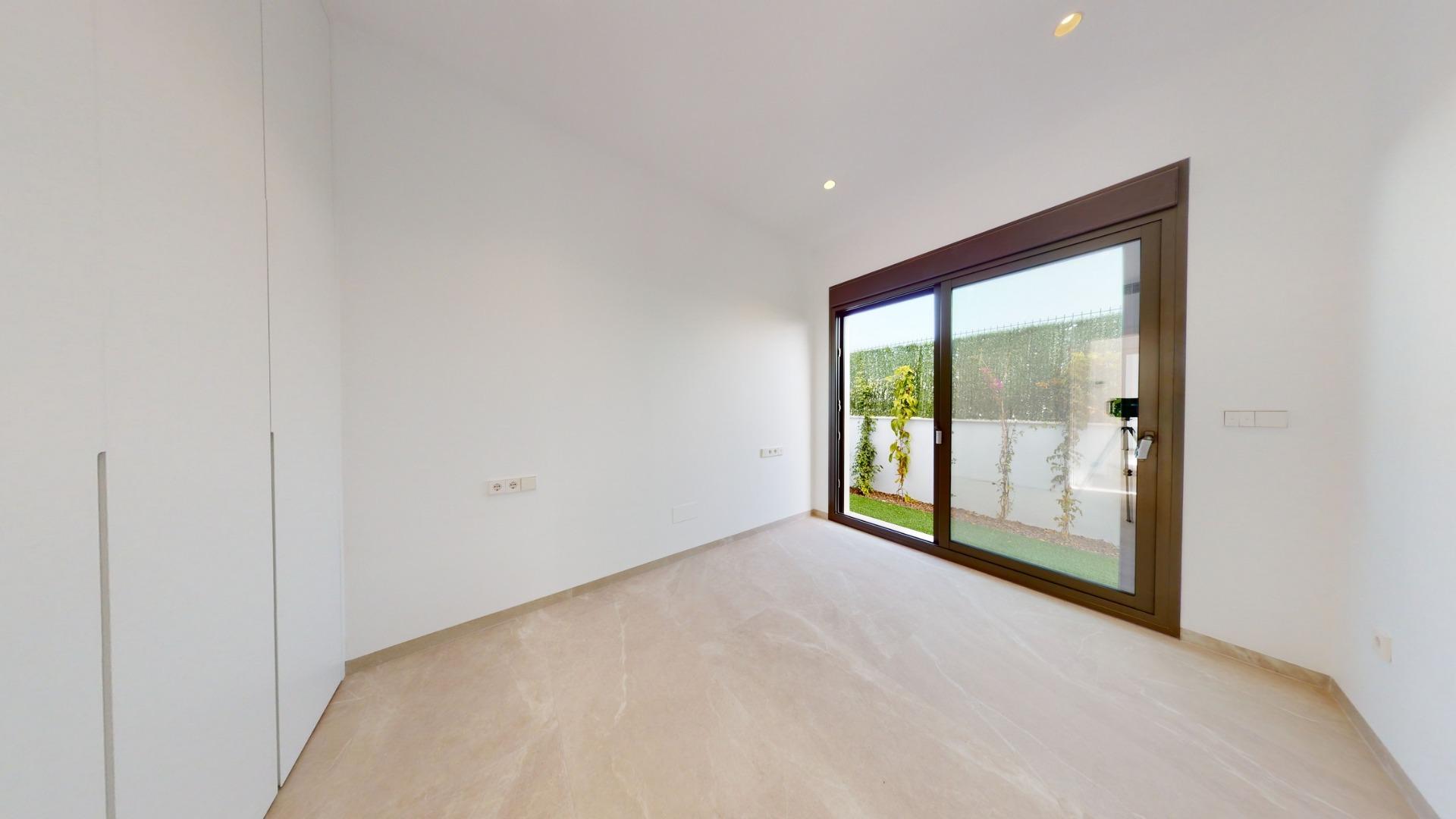 Nybyggede Villaer i Los Alcazares – 3 soverom (Ref: N7361)
