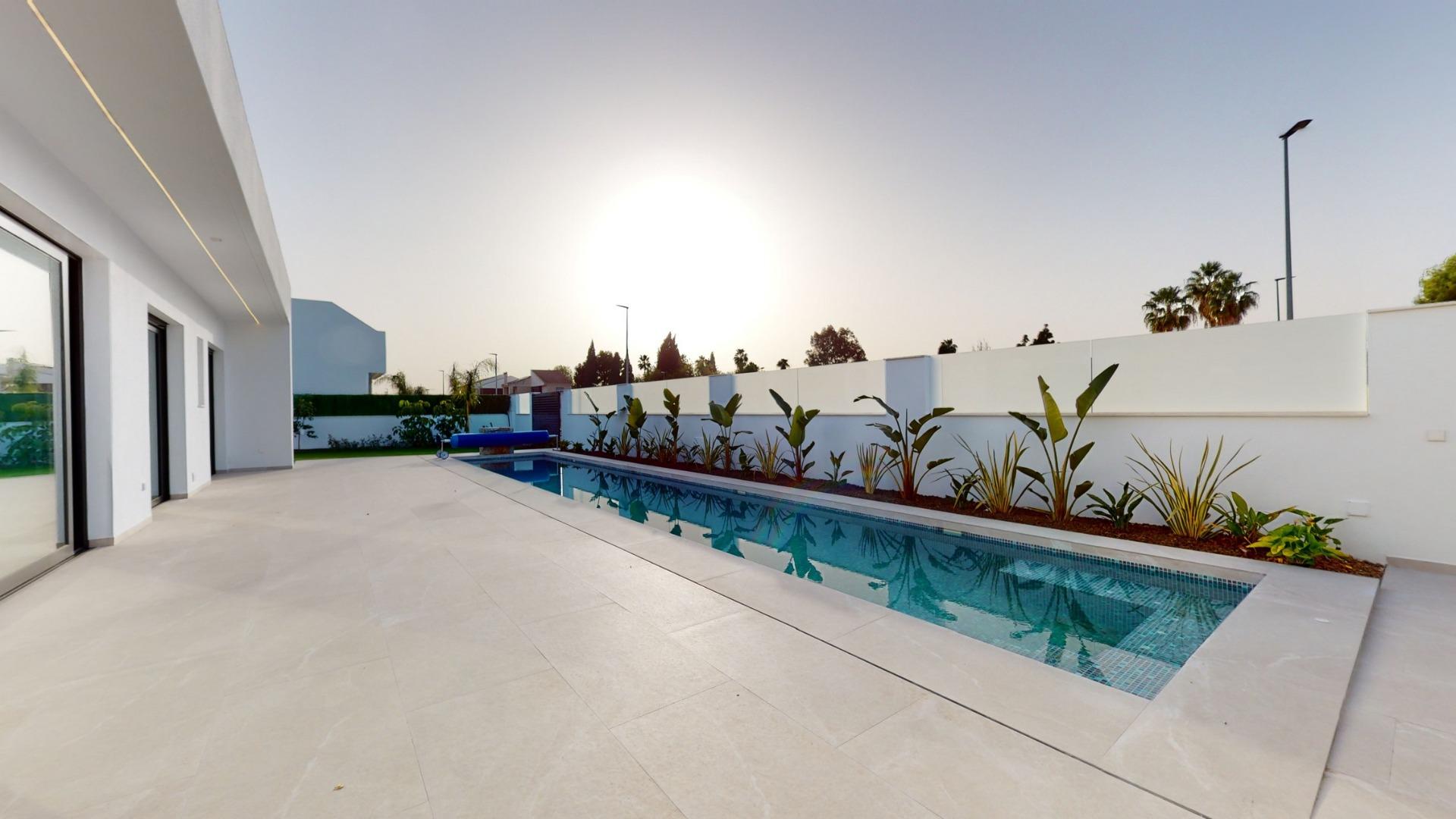 Nybyggede Villaer i Los Alcazares – 3 soverom (Ref: N7361)