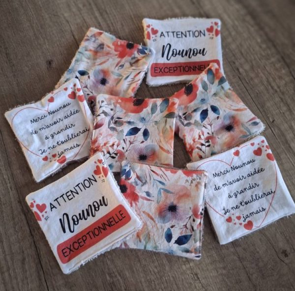 Lot de Lingettes 100 % Coton " Attention Nounou exceptionnelle "