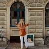 uvished med sophie ohmsen på en gade i københavn