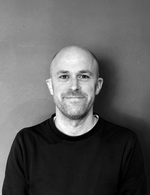 MATT HEADHSOT