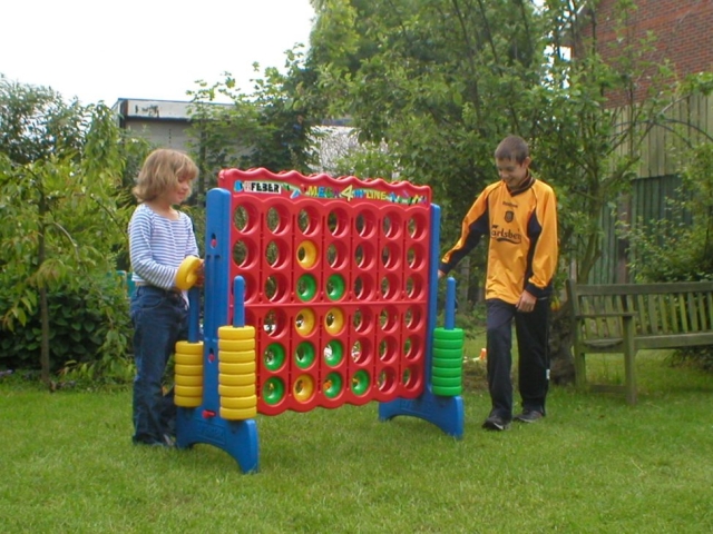 Hire a giant connect 4 in Southampton, Hampshire - Connect Four