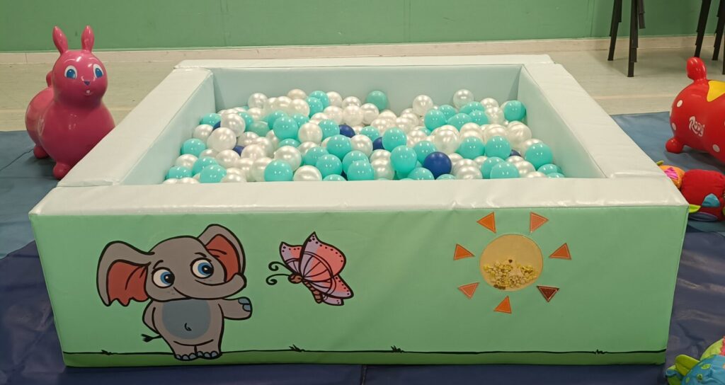 Telephant Sensory Ball Pool Hire