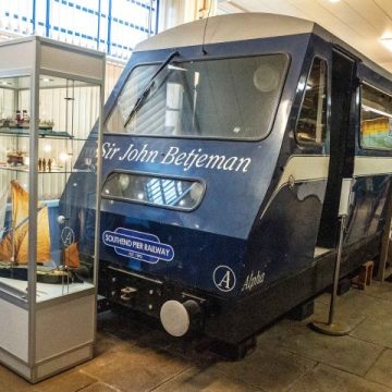 1986 Sir John Betjeman Diesel Pier Train