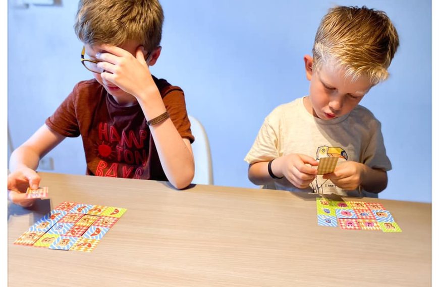 Kobe en Matteo spelen Snack Match